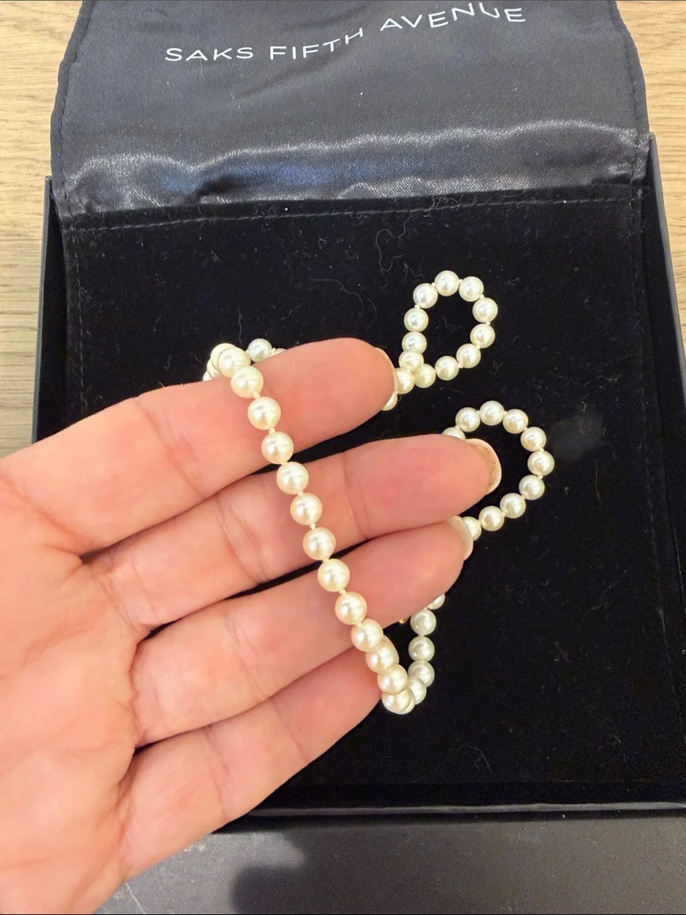 Saks Fifth Avenue White Pearl Necklace with Gold Clasp